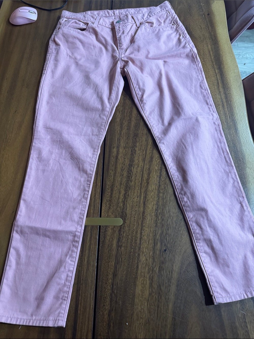 Levi’s Women’s Pink Straight-Leg Jeans